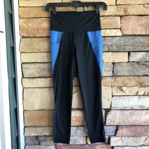 Aerie black blue pocket leggings New Small
